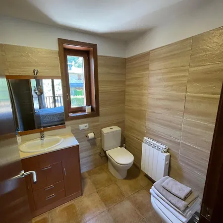 Chalet House Surrounded By Mountain And Nature Riu de Cerdanya
