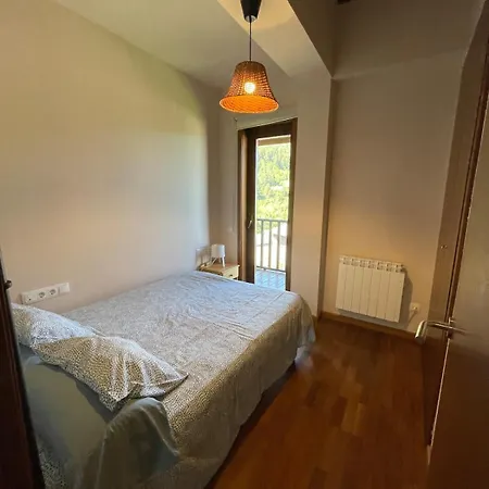 House Surrounded By Mountain And Nature Chalet Riu de Cerdanya