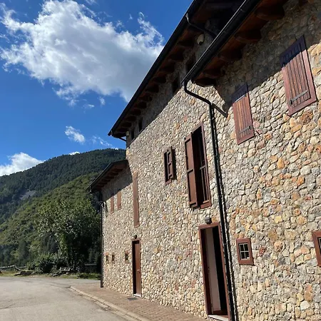 House Surrounded By Mountain And Nature * Riu de Cerdanya